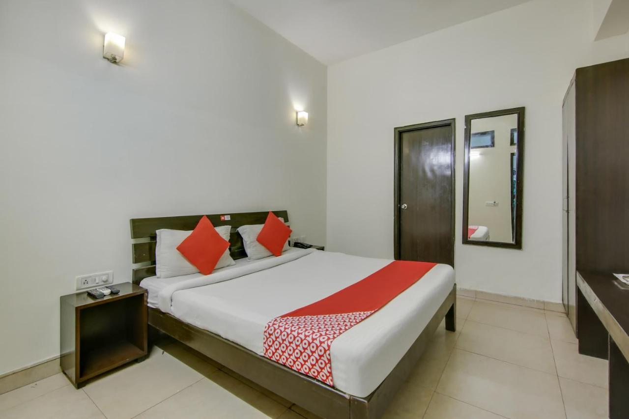 Hotel O Dream View Near Omaxe Celebration Mall Gurgaon Exterior photo